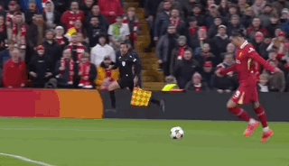 赛事动态-【欧冠】麦卡哈克波破门+双方2失点，利物浦2比0皇马